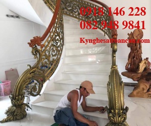 Cầu thang sắt mỹ thuật CT019