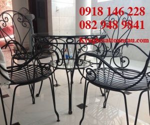 BÀN GHẾ SẮT MỸ THUẬT BS2