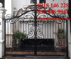 Cửa cổng sắt mỹ thuật CCS27