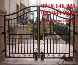 Cửa cổng sắt mỹ thuật CCS69