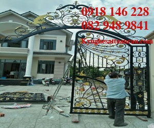 Cửa cổng sắt mỹ thuật CCS58