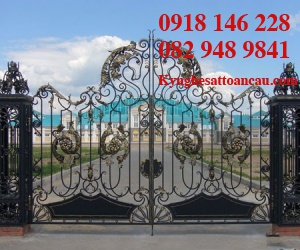Cửa cổng sắt mỹ thuật CCS99