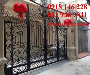 Cửa cổng săt mỹ thuật CCS09