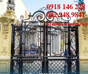 Cửa cổng sắt mỹ thuật CCS118