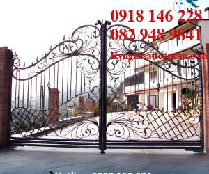 Cửa cổng sắt mỹ thuật CCS106