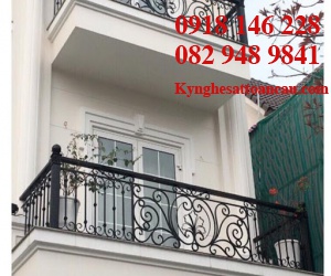Lan can sắt mỹ thuật L19