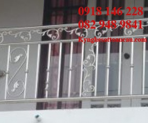 Lan can inox cao cấp Q3