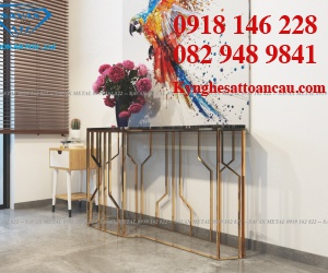 Bàn inox xi mạ vàng