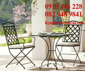 BÀN GHẾ SẮT MỸ THUẬT