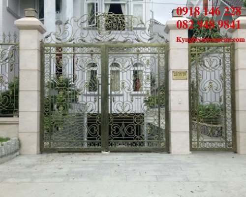 CỬA SẮT MỸ THUẬT CS2