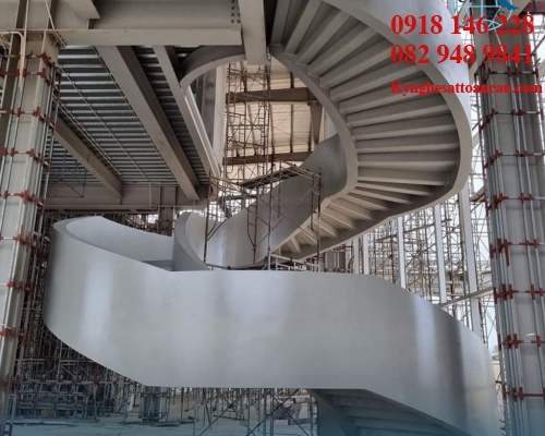 Cầu thang xoắn CTX76