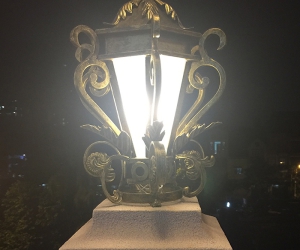 TRỤ ĐÈN MỸ NGHỆ - MỘT VẺ ĐẸP TẦM CAO MỚI