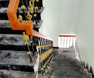 Công trình cầu thang sắt nghệ thuật cho biệt thự