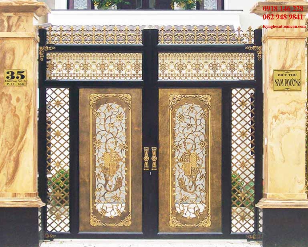 Cửa cổng nhôm đúc CN011