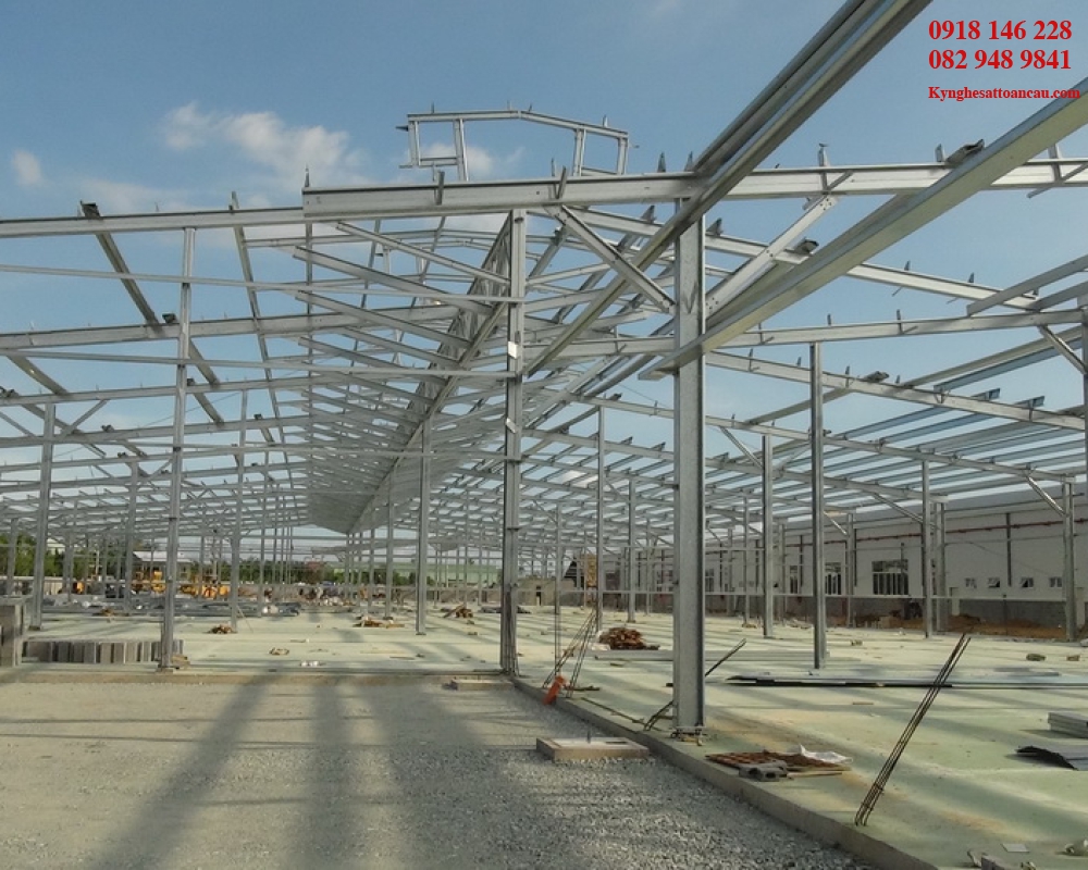 Mái che nhà xưởng M090