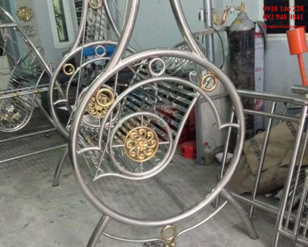 Xích đu mỹ nghệ A4