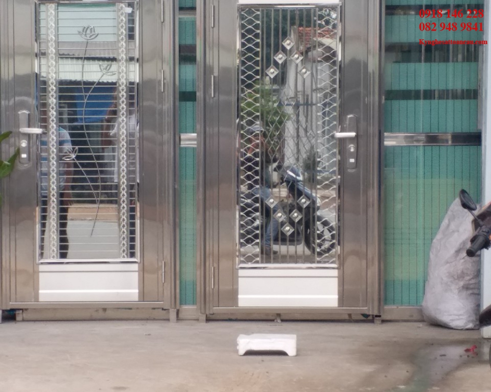 Cổng Inox CI01