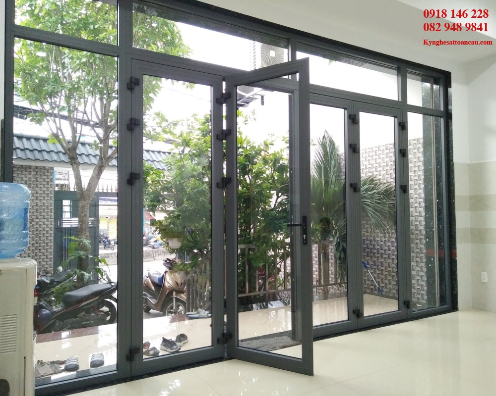 Cửa nhôm kính A2