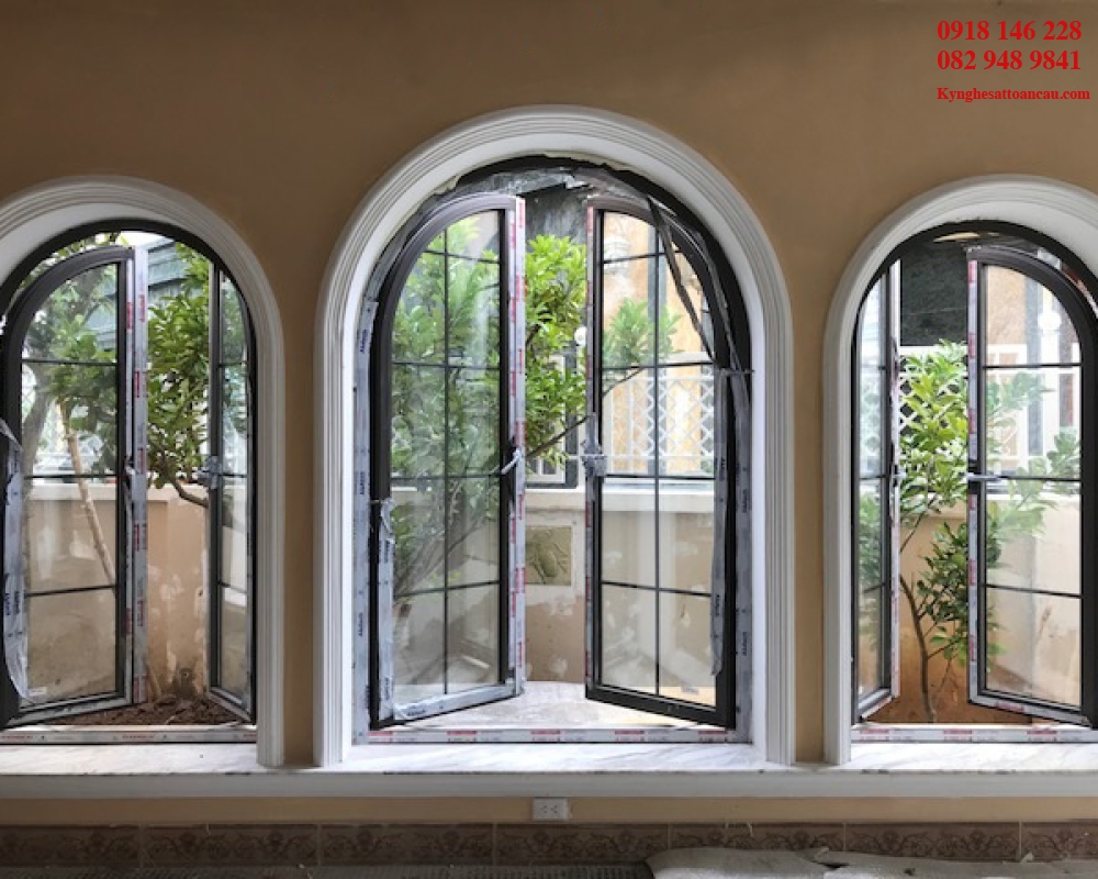 Cửa nhôm kính Q1