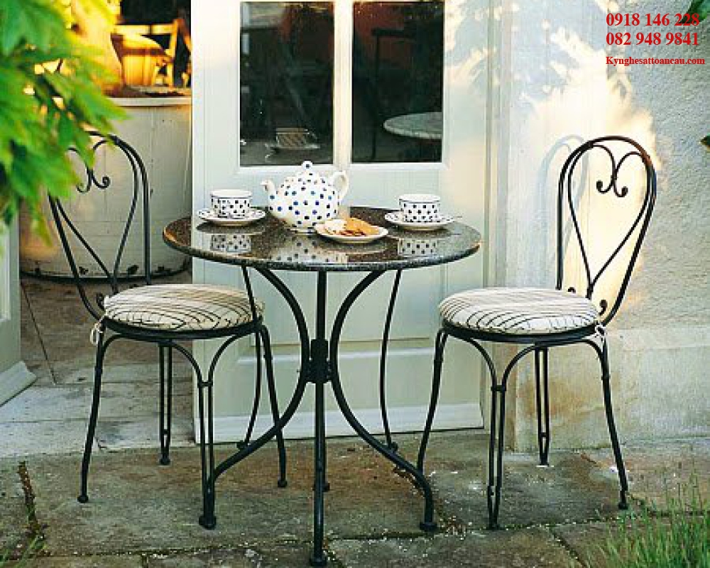 Bàn ghế sắt mỹ thuật BS20