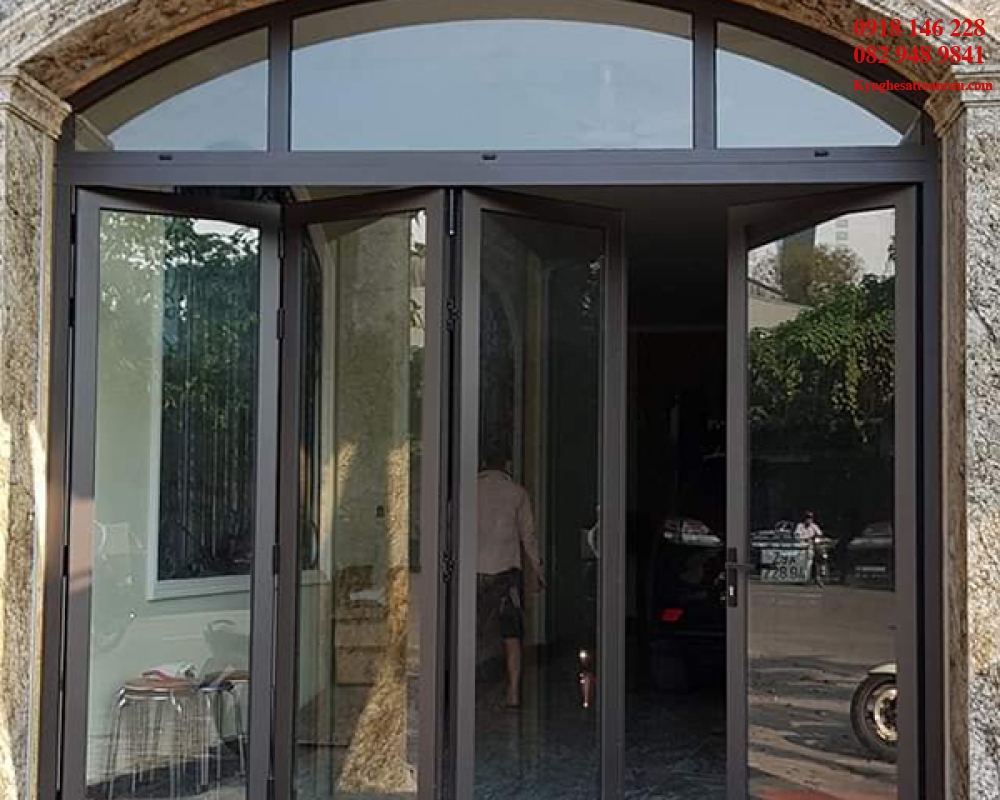 Cửa nhôm kính tổng hợp