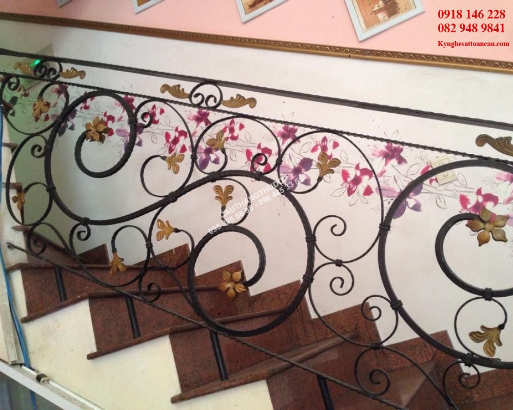 Cầu thang sắt mỹ thuật CT8