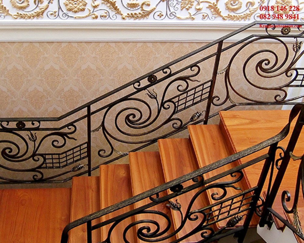 Cầu thang sắt mỹ thuật CT9