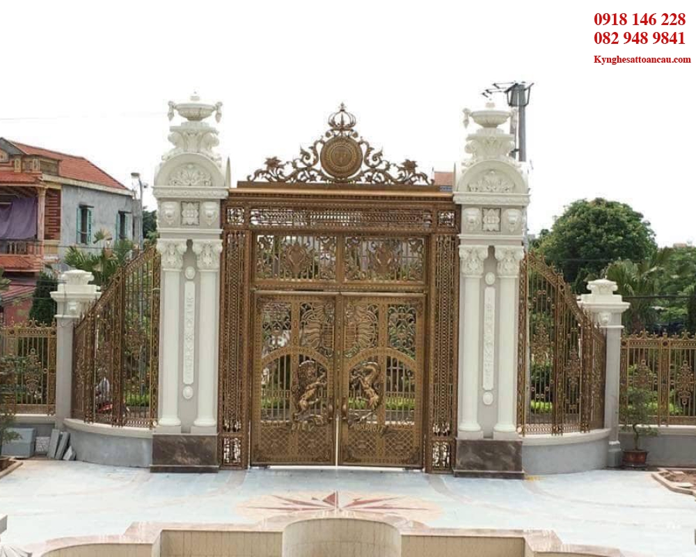 Cửa nhôm đúc đẹp C30