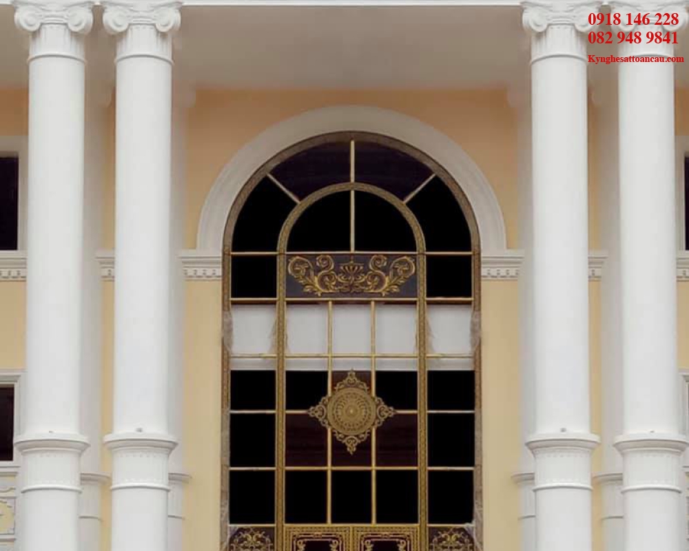 Cửa nhôm đúc đẹp C35