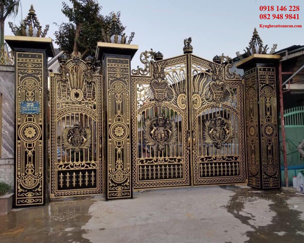 CỬA NHÔM ĐÚC ĐẸP C5