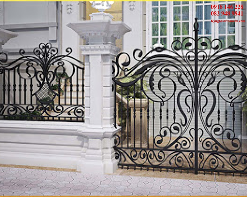 Cửa cổng sắt mỹ thuật CCS98