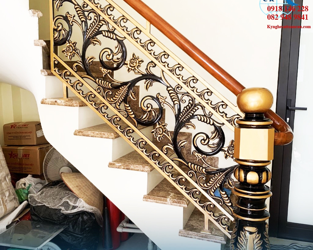 Cầu thang nhôm đúc CTN07