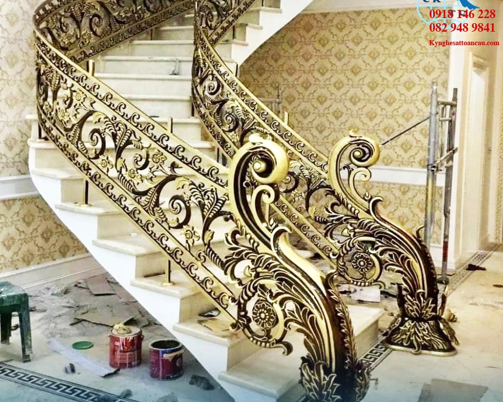 Cầu thang nhôm đúc CTN10