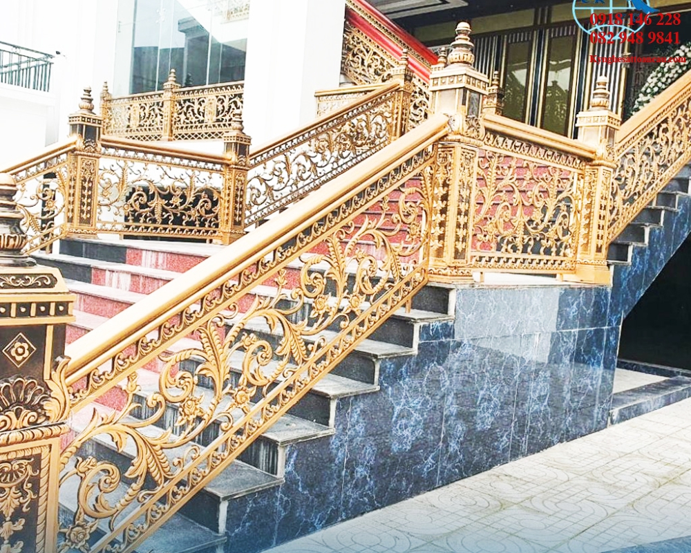 Cầu thang nhôm đúc CTN12