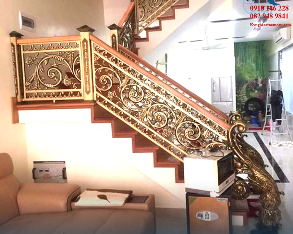 Cầu thang nhôm đúc CTN16