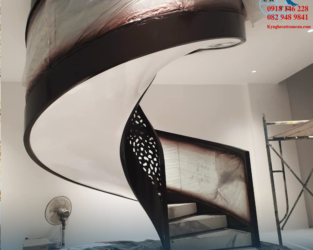 Cầu thang xoắn CTX05