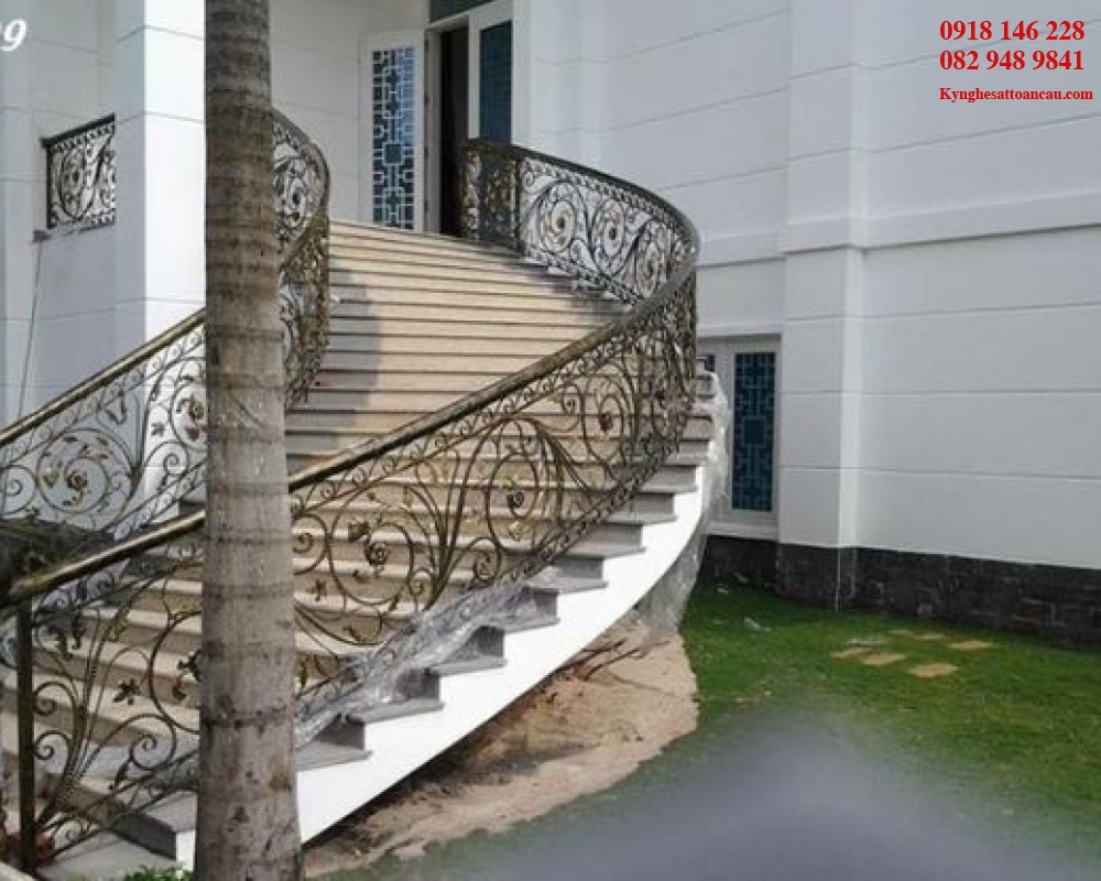 Cầu thang sắt mỹ thuật CT66