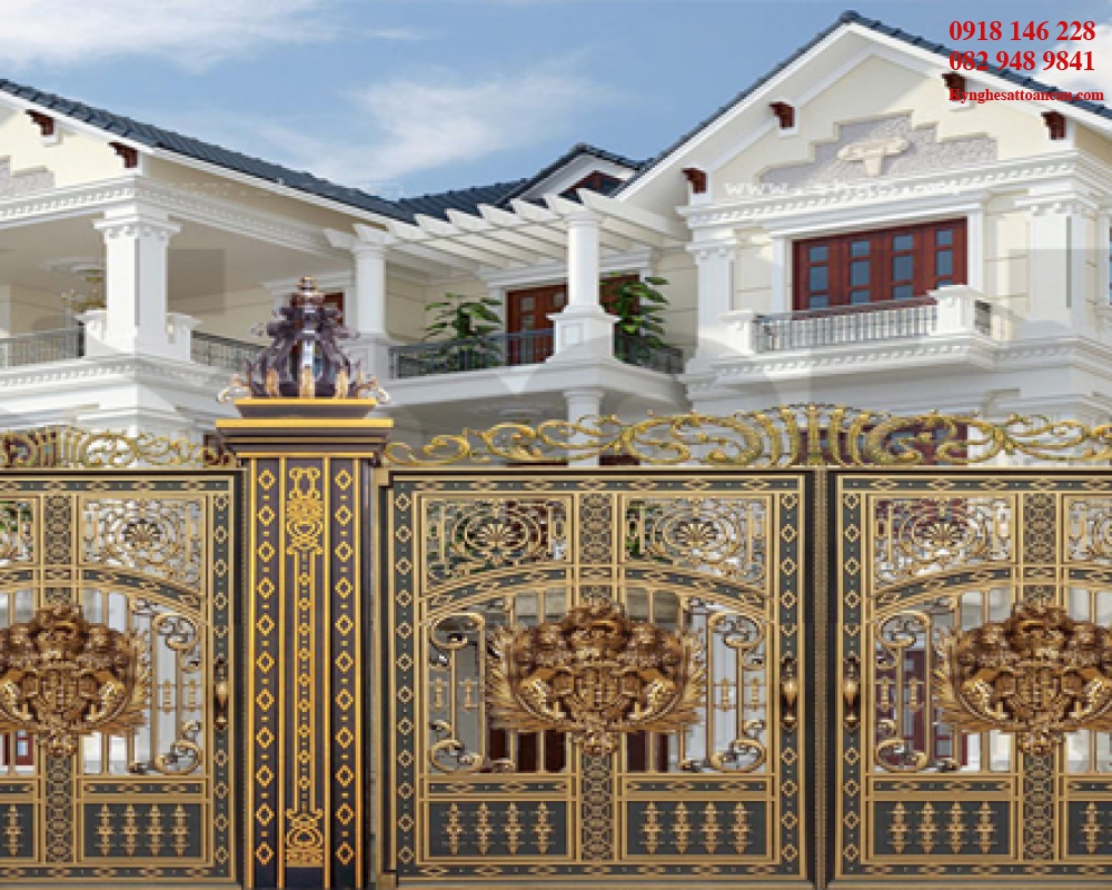 Cửa cổng nhôm đúc CN2