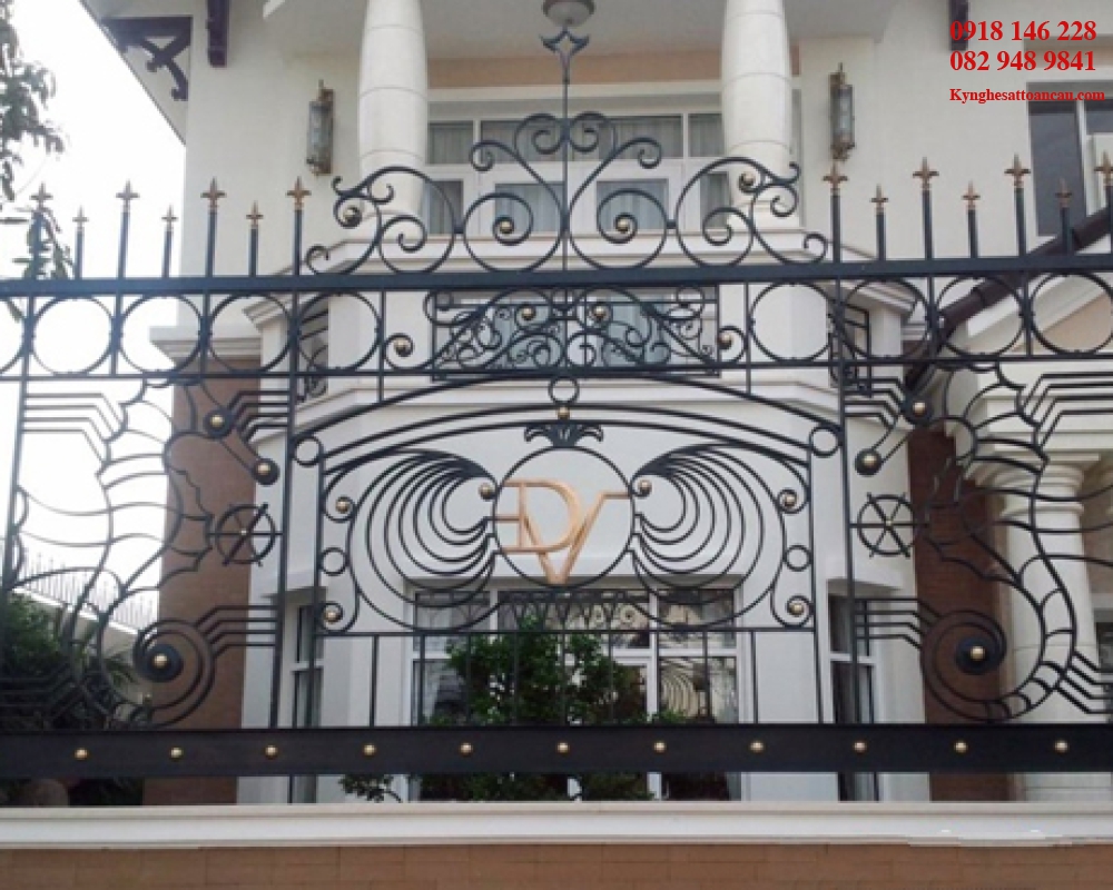 HÀNG RÀO SẮT MỸ THUẬT ĐỘC ĐÁO HR0805
