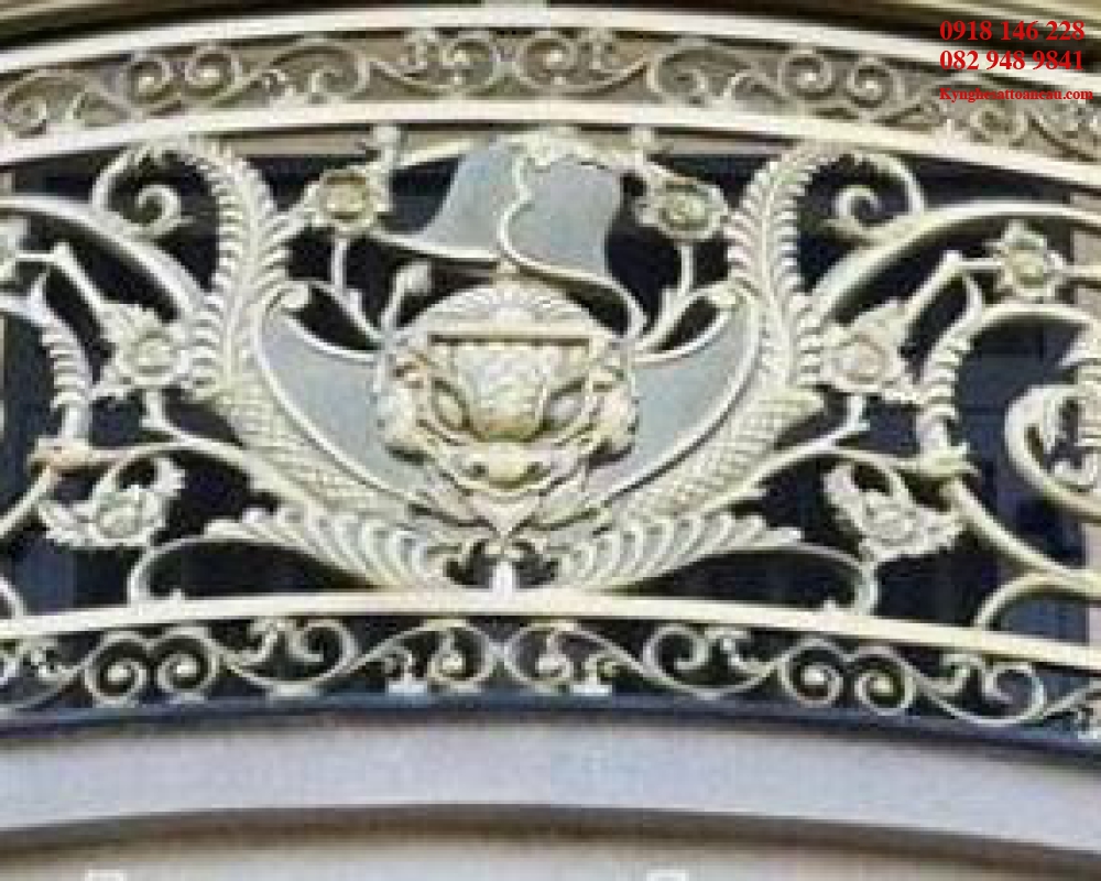 Lan can nhôm đúc L13