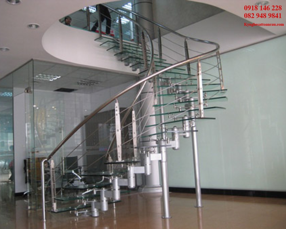 Cầu thang inox CTI15