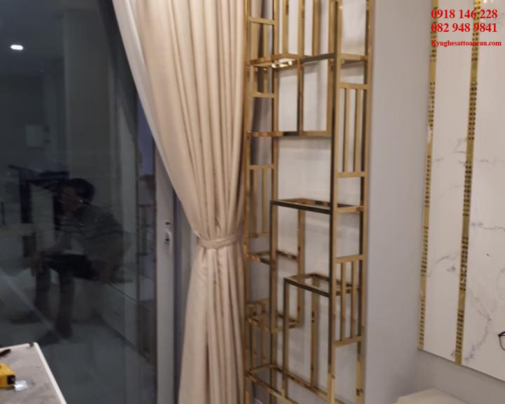 Kệ Inox mạ vàng cao cấp KIXM10