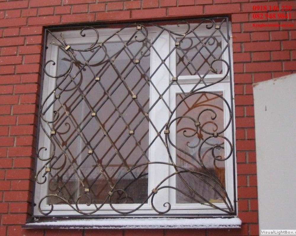 KHUNG BẢO VỆ CỬA SỔ B05