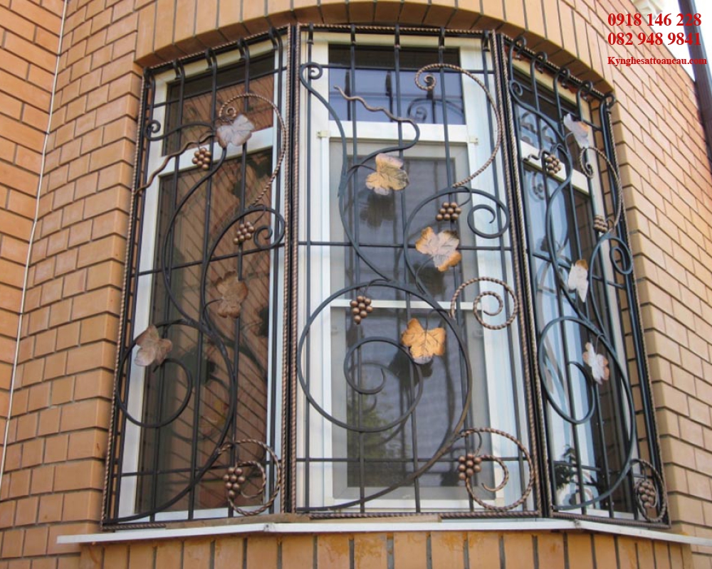 KHUNG BẢO VỆ CỬA SỔ B07