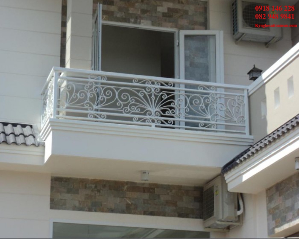 Lan can sắt mỹ thuật L21