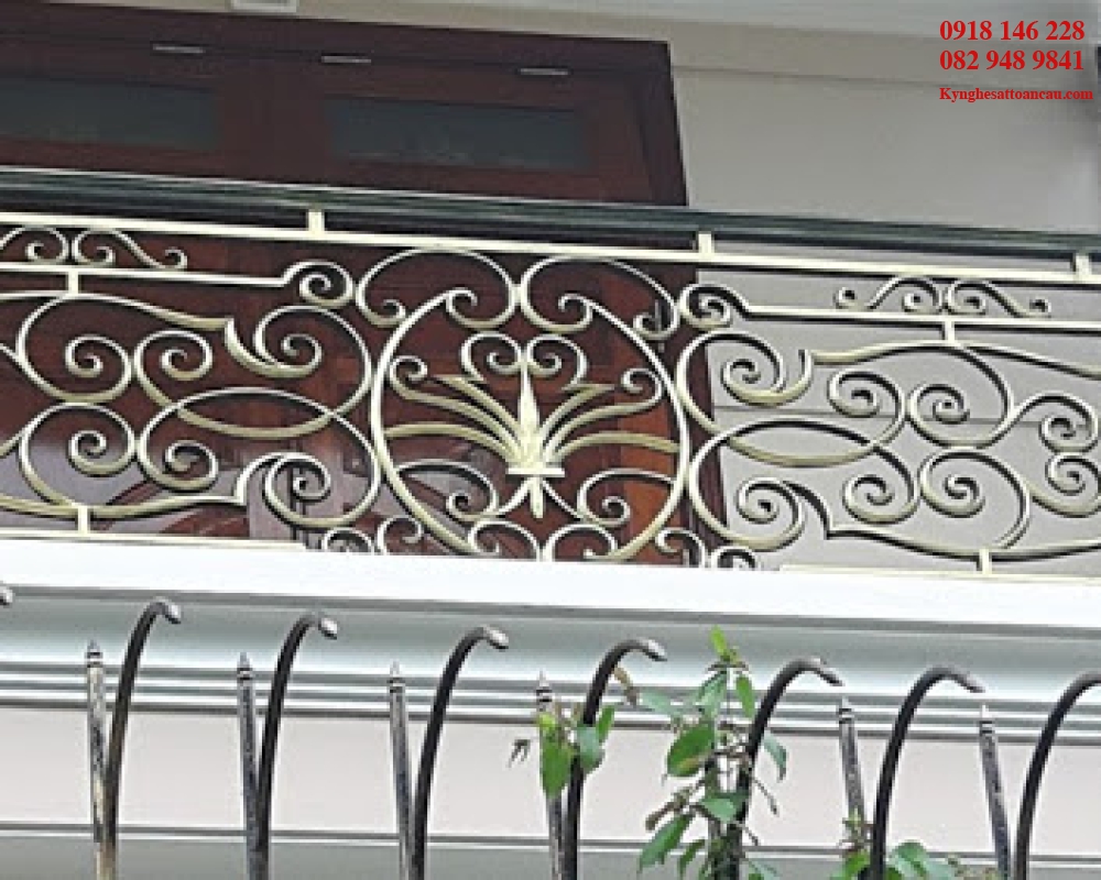 Lan can mỹ nghệ L37