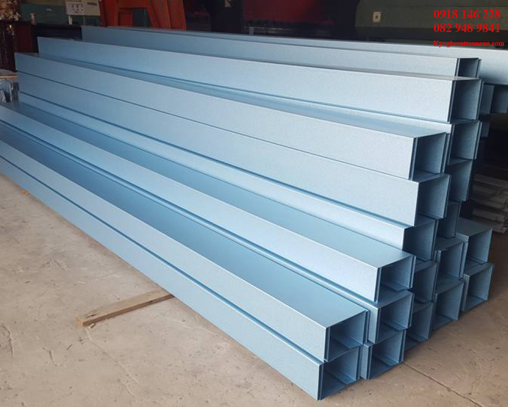 Máng xối công trình M8