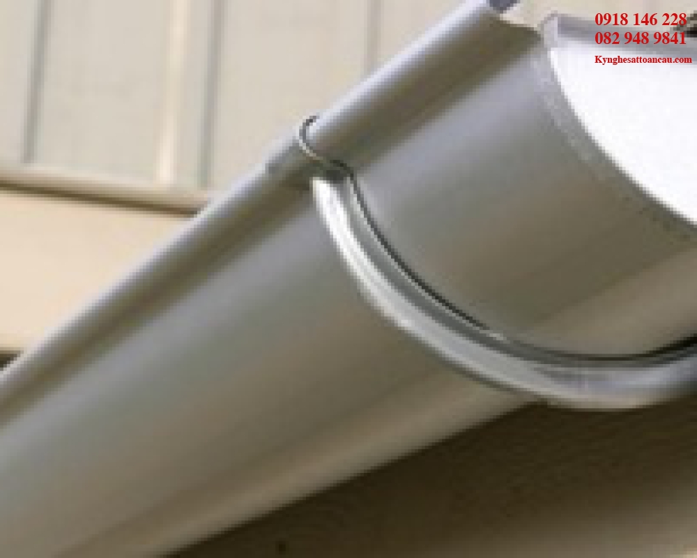 MÁNG XỐI NHÀ Ở MO18