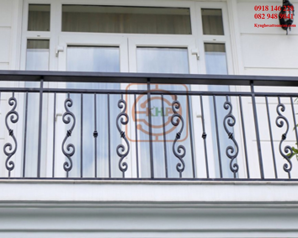 Lan can sắt mỹ thuật LC006