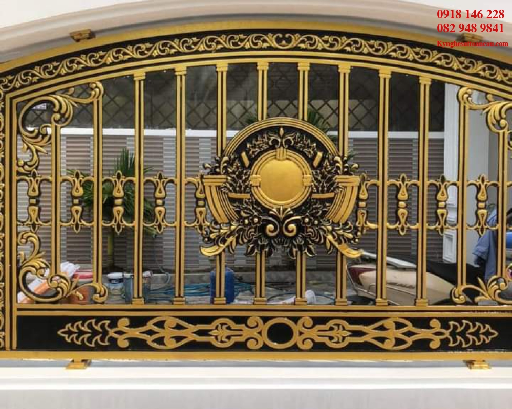 Cửa nhôm đúc A1